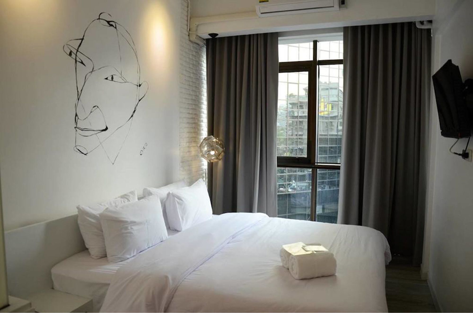 בנגקוק 3 Howw Hostel At Sukhumvit 21 מראה חיצוני תמונה